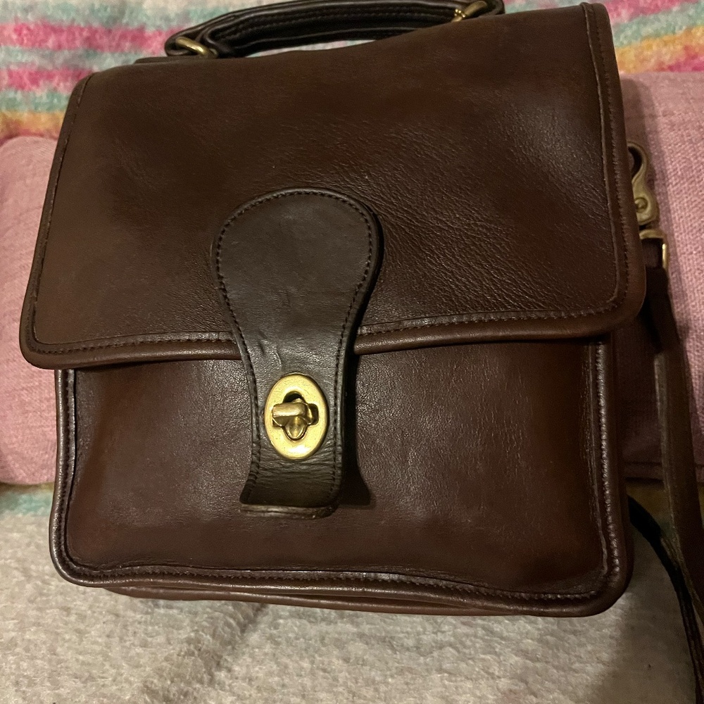 Coach 5130 Brown Leather Shoulder Bag with Hang Tag - Picture 2 of 10